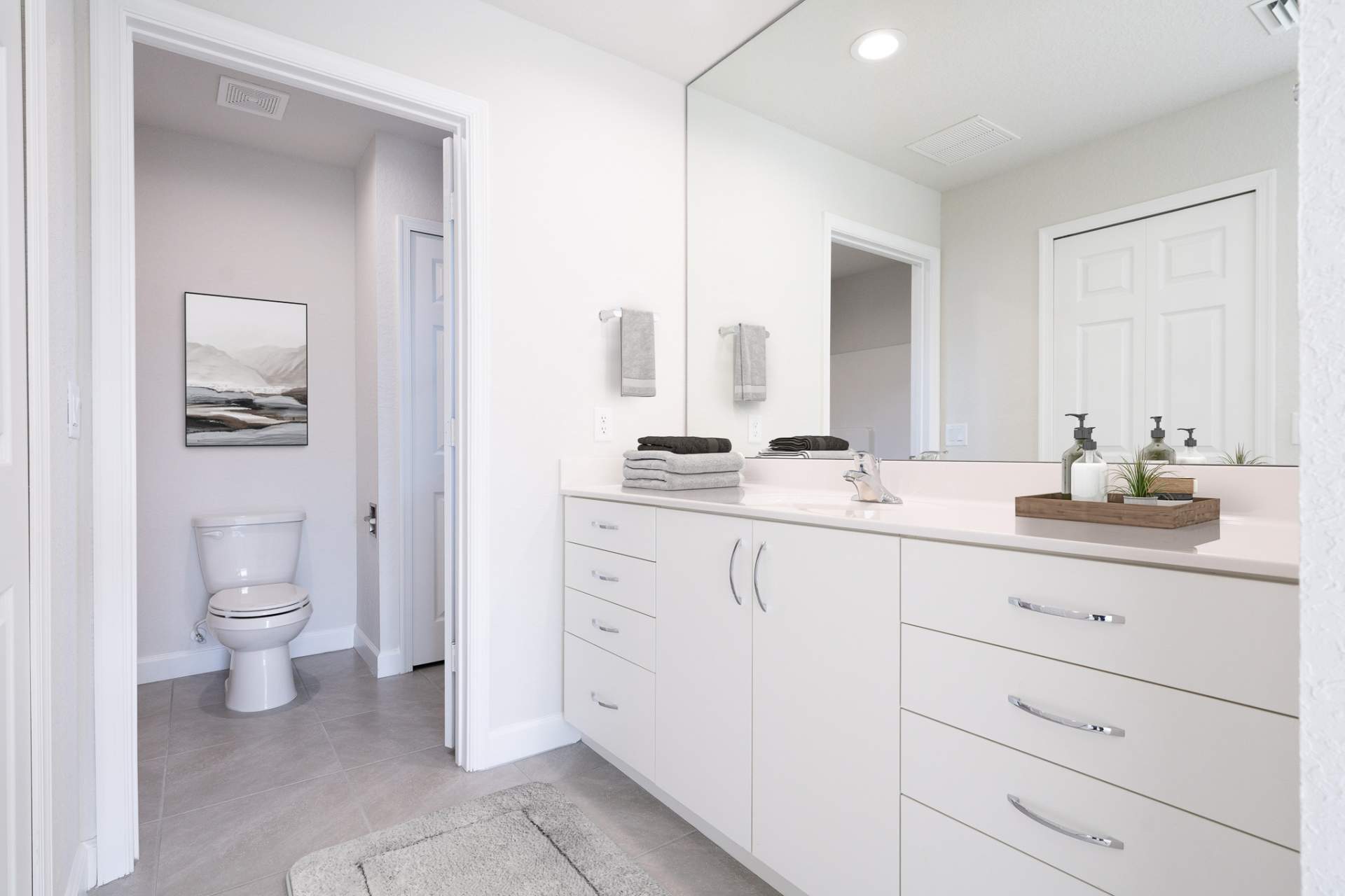 Cottage - Master Bath Vanity Area