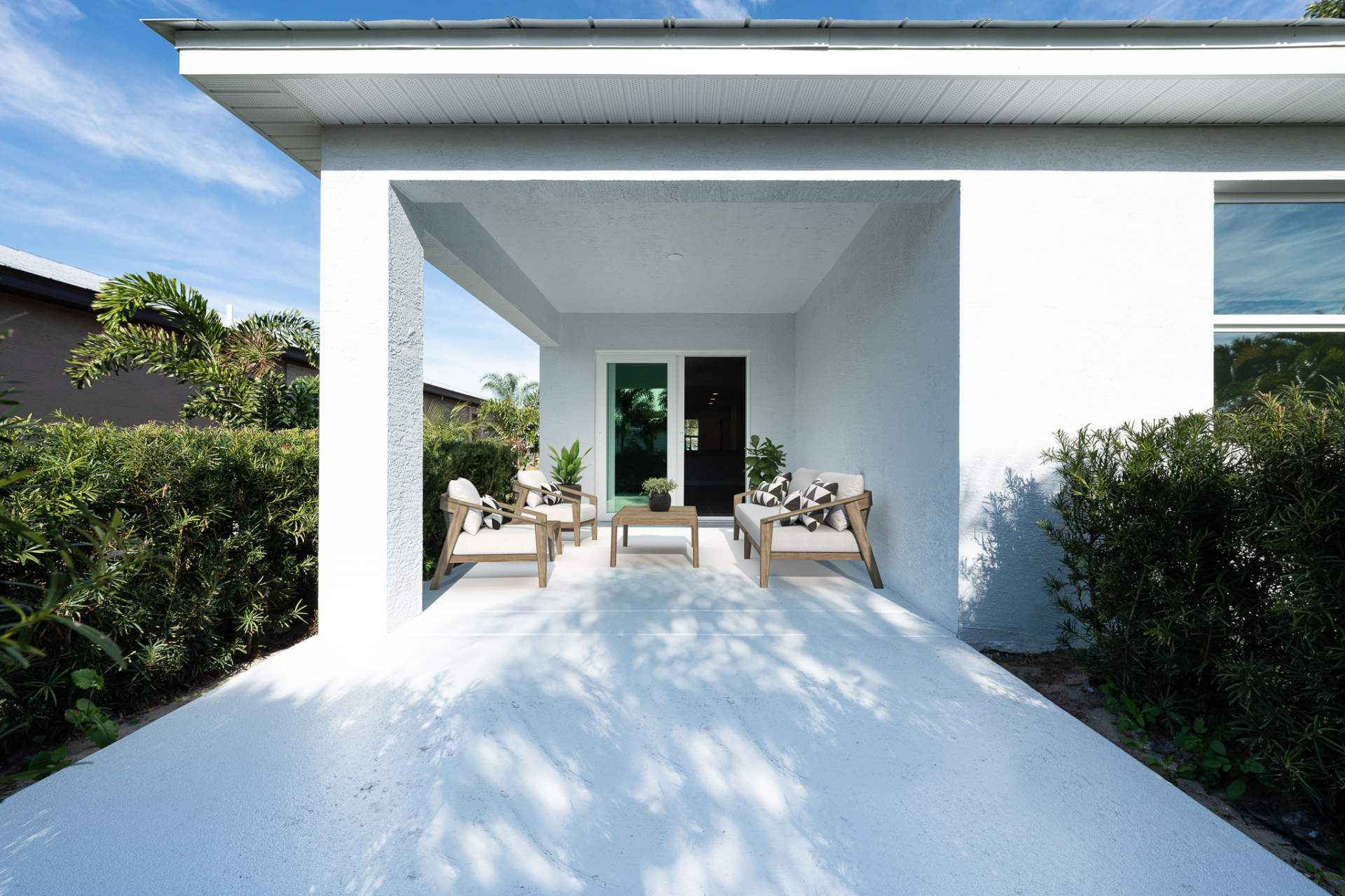 Cottage - Covered Porch